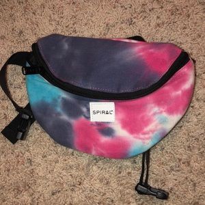 fanny pack